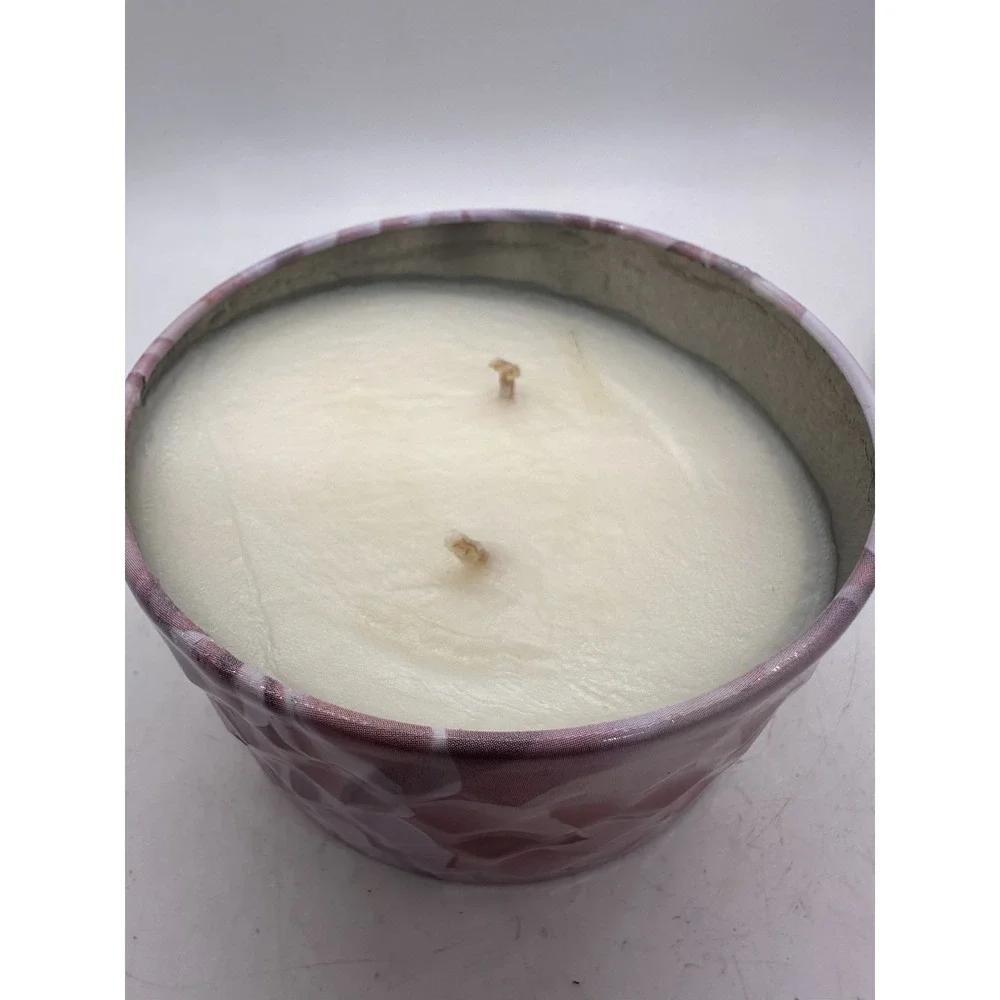 Voluspa Rose Colored Glasses 6 oz CocoWax Candle New Unused Tin 2 Wick